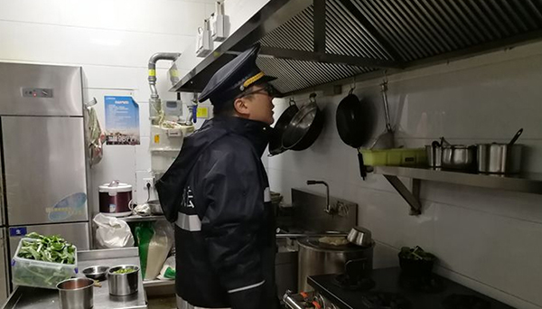 東港市油煙凈化器多少錢一臺(tái)